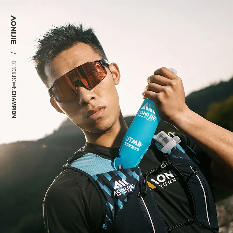 AONIJIE SOFT FLASK WITH UTMB LOGO 500ML