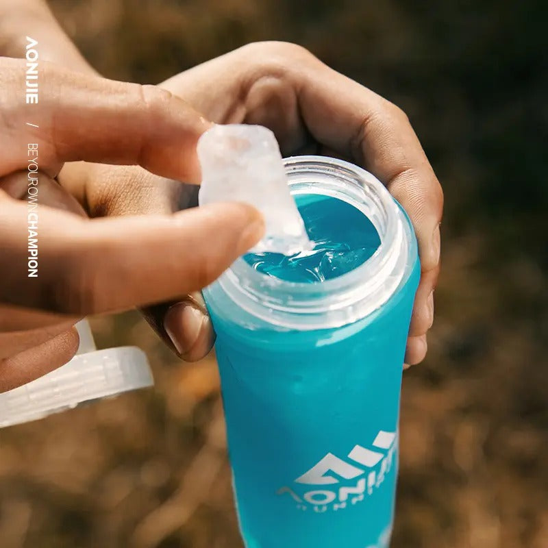 AONIJIE SOFT FLASK WITH UTMB LOGO 500ML