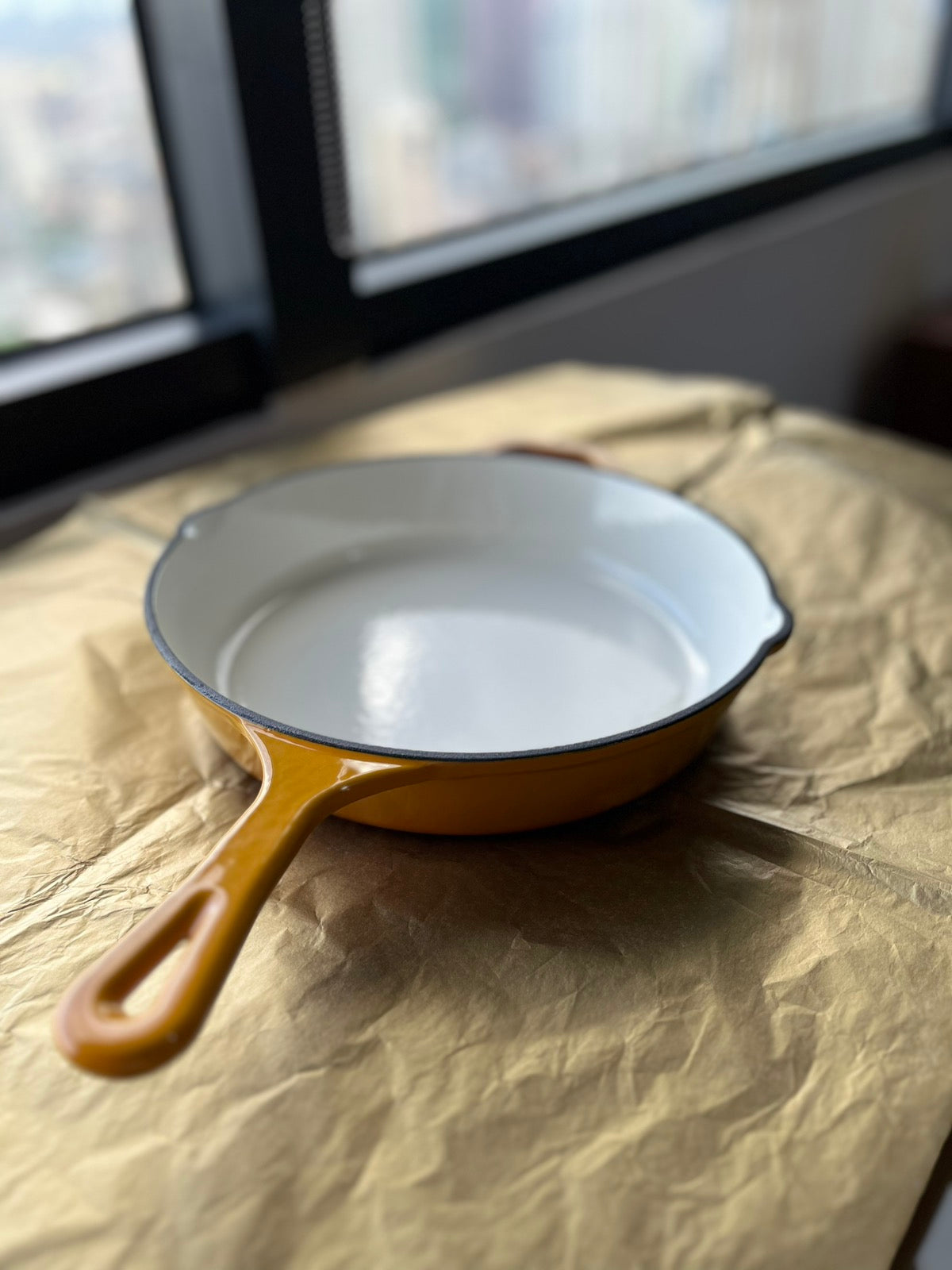 Happiness YELLOW ENAMELED CAST IRON KITCHENWARE PAN - 42cm x 27.5 x 7.5cm / 2.4kg