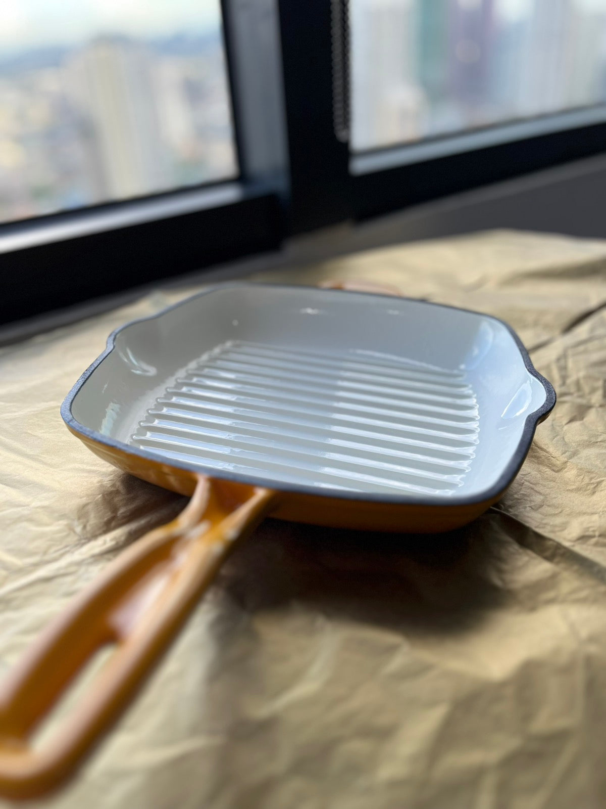 Happiness YELLOW ENAMELED CAST IRON GRILL PAN - 41 x 26.5 x 5.5cm / 3.65kg