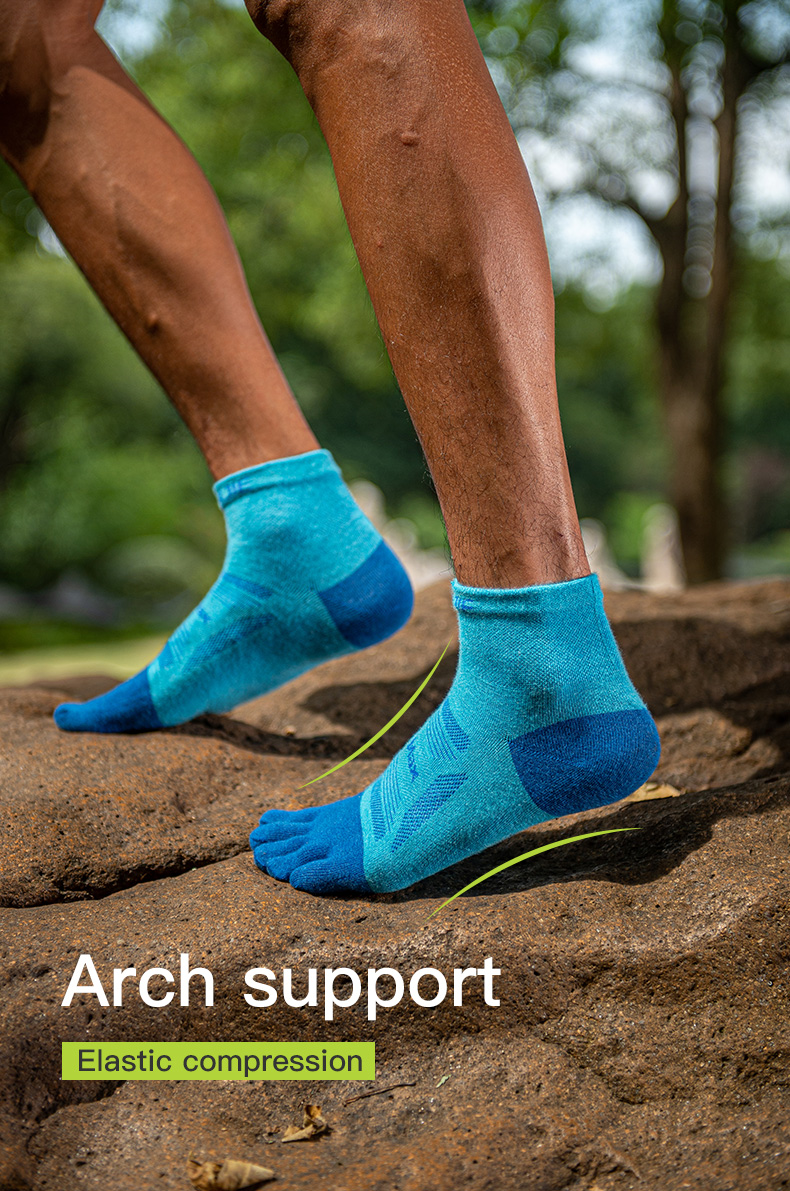 Aonijie Running TOE SOCKS 3 Pairs Model no. E4838 - LARGE