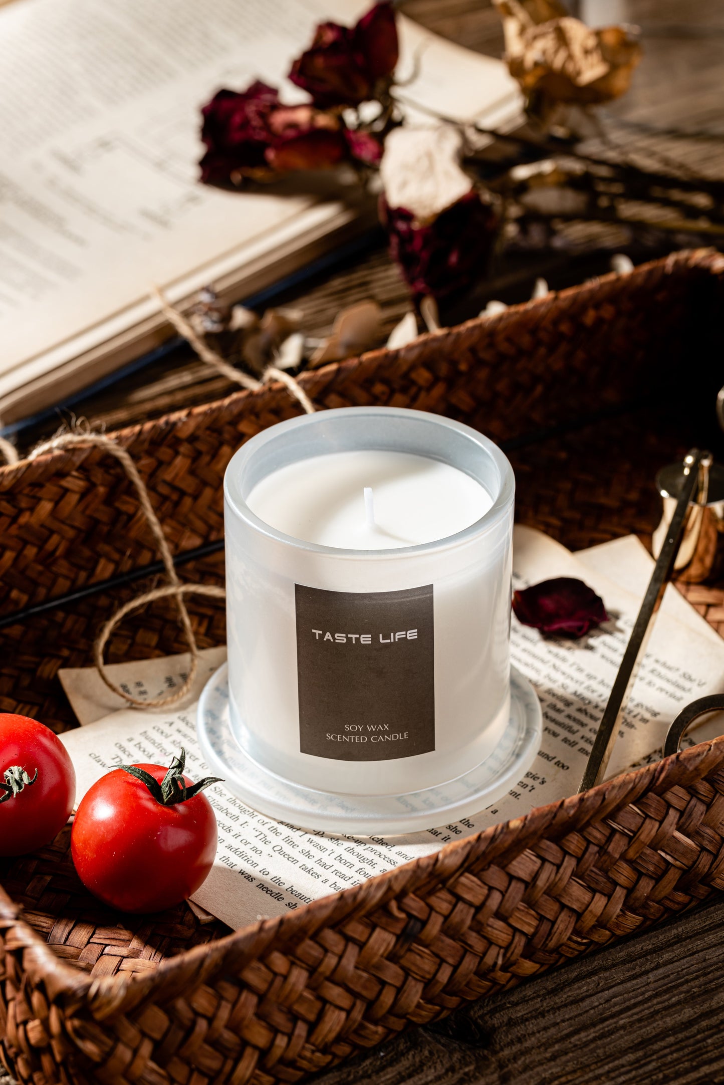 Soy Wax SCENTED CANDLE w/ Glass Cover | BAMBOO & GREEN TEA 150g