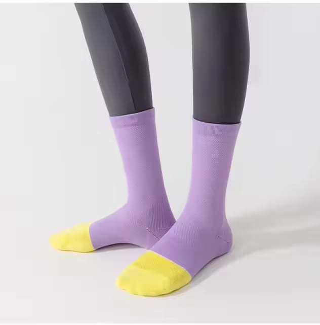 Reflective Breathable SPORTS SOCKS for Cycling Running Non-Slip Mid-Tube Socks